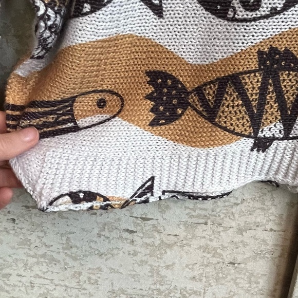 Quirky All Over Fishes Lightweight Knit Top Eclectic Artsy Italy Made Stretchy - Picture 11 of 16
